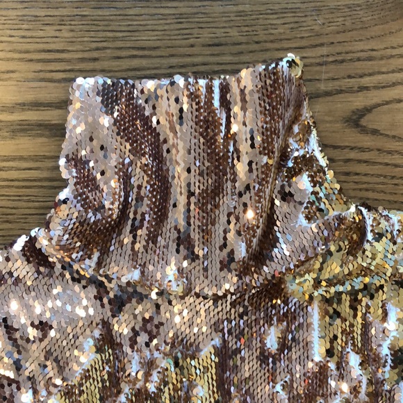 Halpern sequin turtleneck size small - Picture 4 of 8